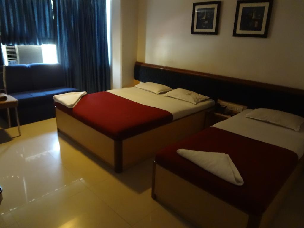 Hotel Ashwin Bombaim Exterior foto