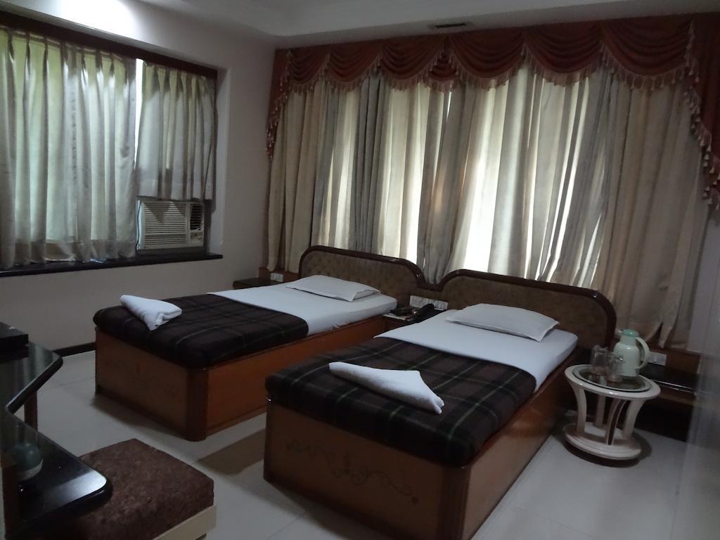 Hotel Ashwin Bombaim Exterior foto