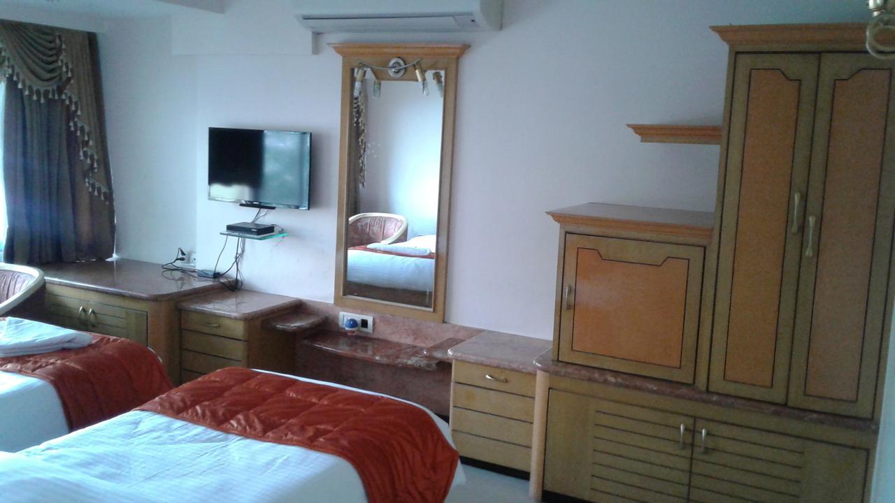 Hotel Ashwin Bombaim Exterior foto